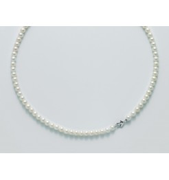 Collana di perle Yukiko in oro bianco pcl5267y