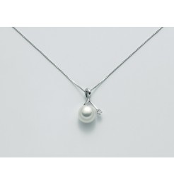Collana Yukiko perla pendente con diamanti PCL5333Y